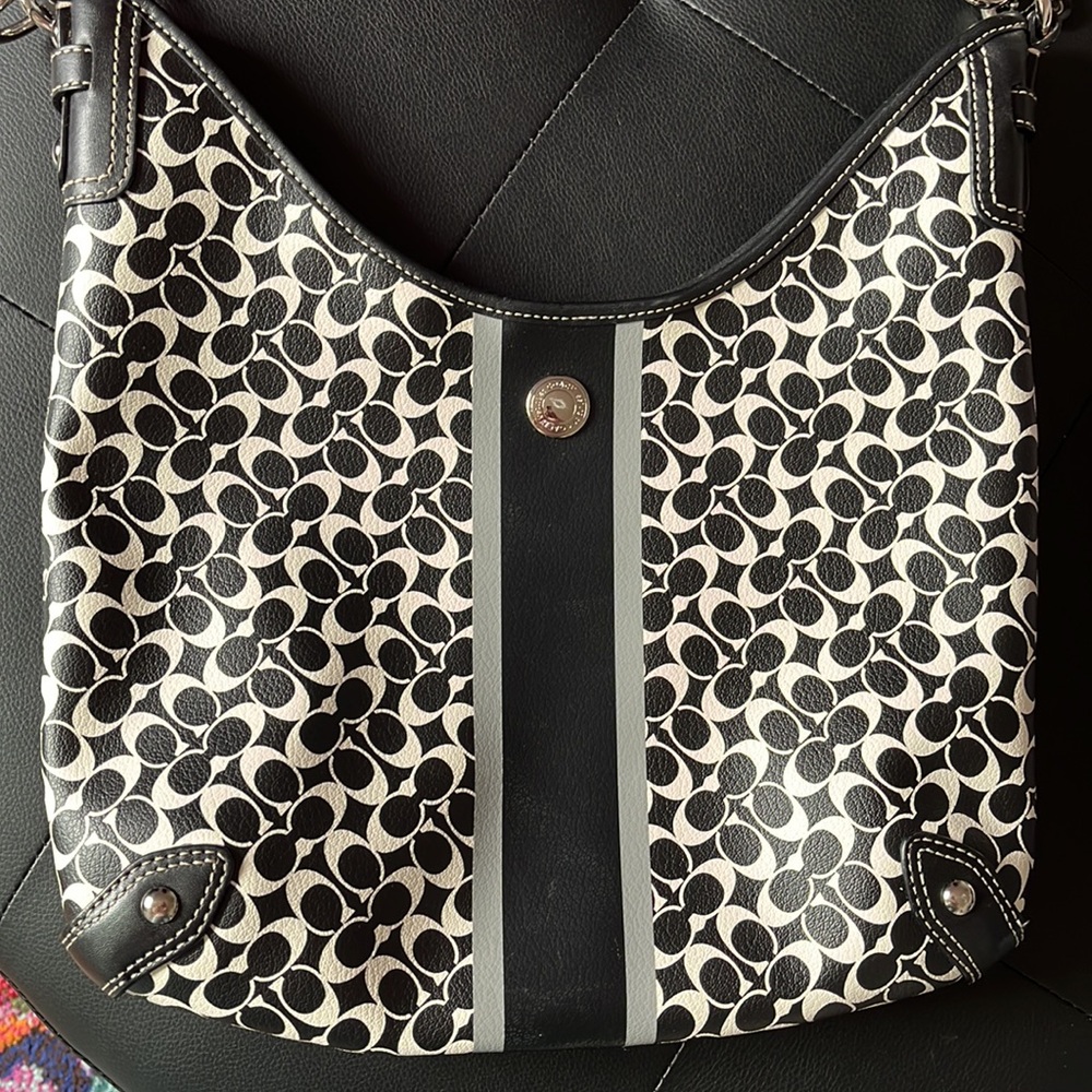 Coach vintage shoulder bag